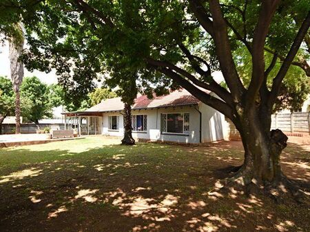 3 Bedroom House in Bromhof