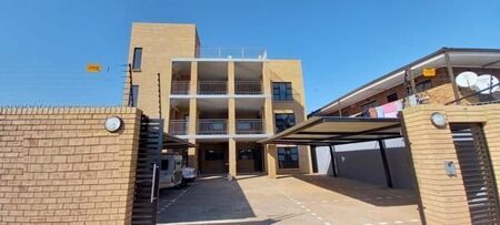3 Bedroom Apartment in Lenasia