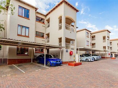 2 Bedroom Apartment in Sunninghill