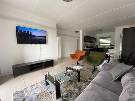 2 Bedroom Apartment in Fourways