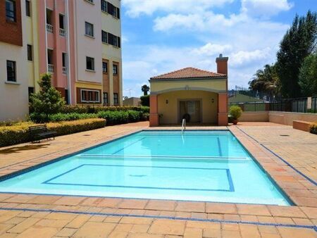 2 Bedroom Apartment in Bedford Gardens