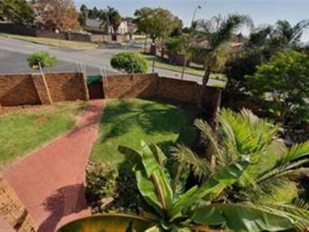 3 Bedroom Townhouse in Birch Acres