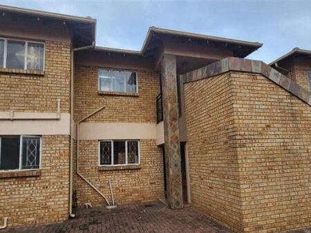 2 Bedroom Apartment in Cason