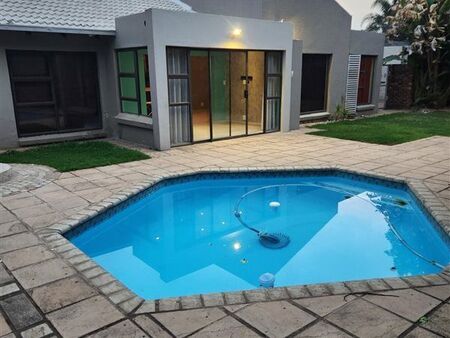3 Bedroom House in Sunward Park