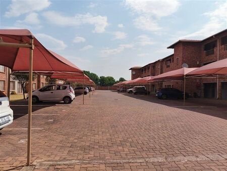 2 Bedroom House in Hughes