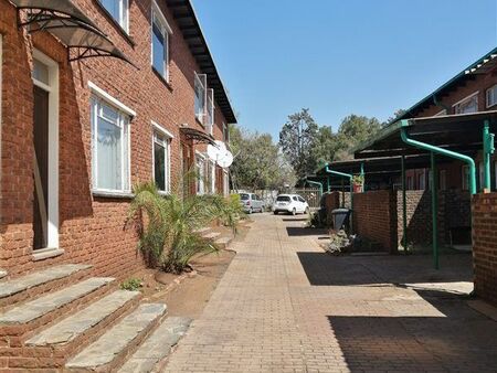 2 Bedroom Flat in Lyttelton Manor
