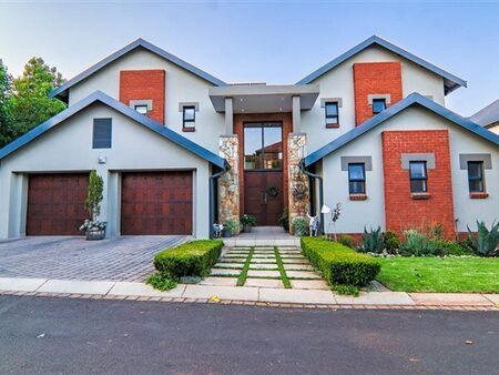 4 Bedroom House in Heritage Hill