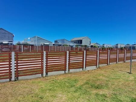 3 Bedroom Simplex in Parsons Vlei
