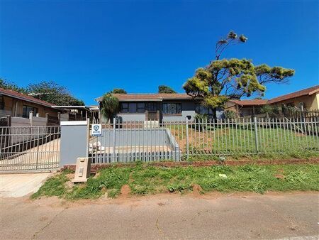 3 Bedroom House in Bluff