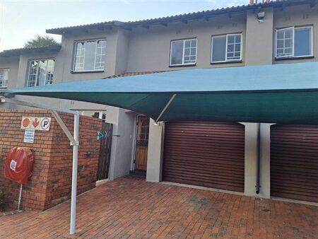 3 Bedroom Townhouse in Horizon View
