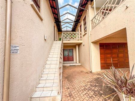 1 Bedroom Flat in Silver Lakes Golf Estate