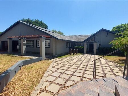 4 Bedroom House in Waterkloof