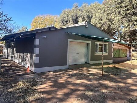 3 Bedroom House in Amandasig