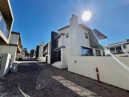4 Bedroom House in Rivonia
