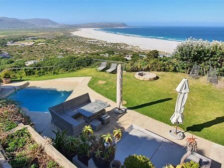 3 Bedroom House in Noordhoek