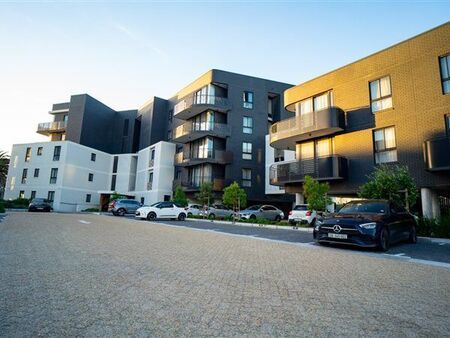 Studio Apartment in Century City