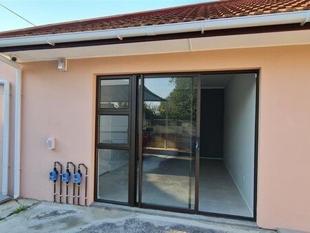 1 Bedroom Apartment in Strand North