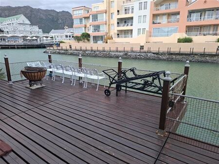 3 Bedroom House in Harbour Island