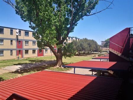 2 Bedroom Apartment in Madadeni