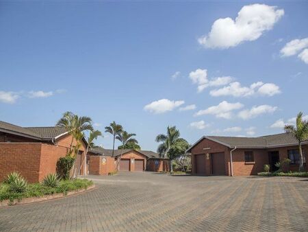 2 Bedroom Simplex in Arboretum