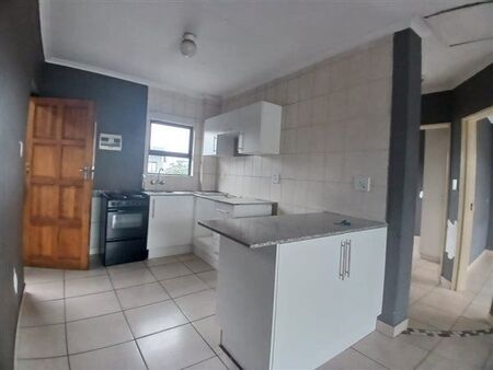 2 Bedroom Flat in Arboretum