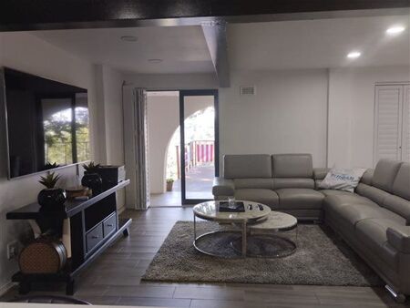 4 Bedroom House in Beverley Hills