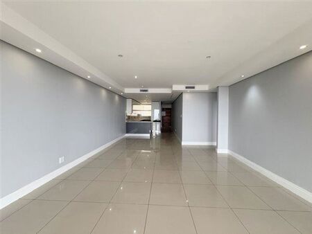 3 Bedroom Apartment in New Town Centre