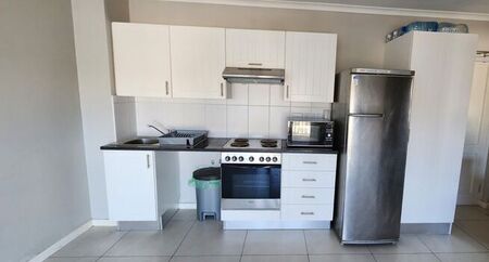 1 Bedroom apartment to rent in Rondebosch, Cape Town