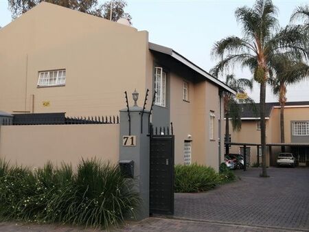 1 Bedroom Flat in Menlo Park