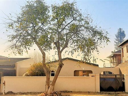 6 Bedroom House in Pimville