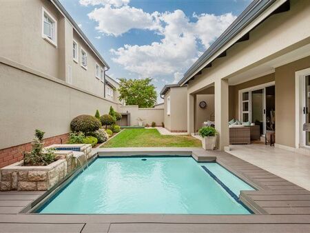 4 Bedroom Cluster in Bryanston