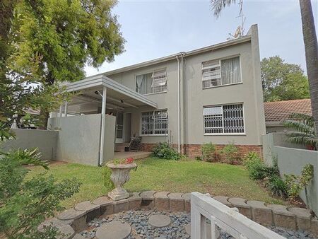 2 Bedroom Apartment in Bryanston