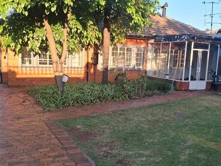 3 Bedroom House in Greenside