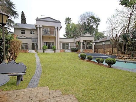 4 Bedroom House in Northcliff