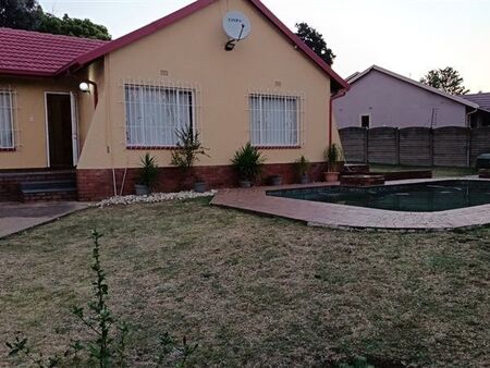 3 Bedroom House in Norkem Park