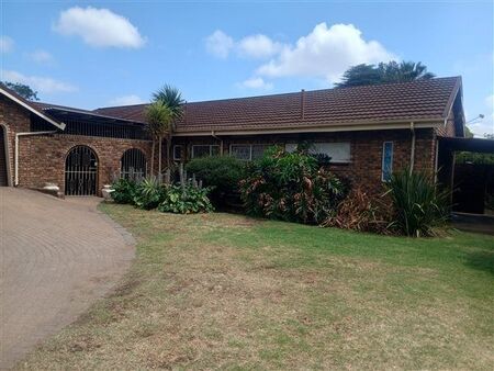 4 Bedroom House in Rensburg