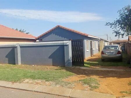 3 Bedroom House in Windmill Park