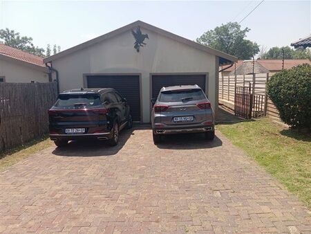 3 Bedroom Townhouse in Albertsdal