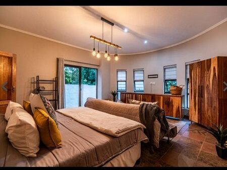 1 Bedroom Apartment in Midstream Estate