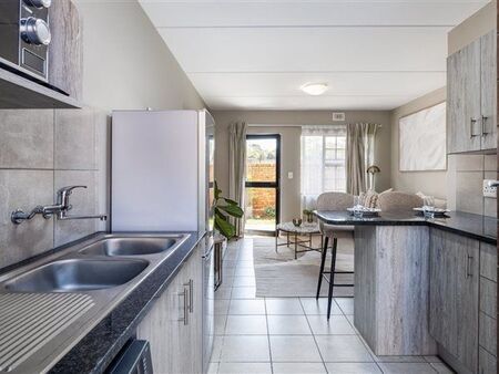 2 Bedroom Apartment in Zwartkop
