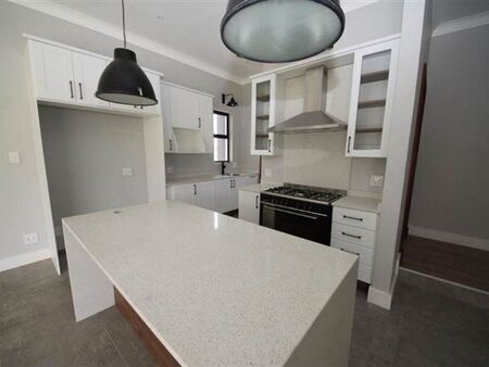4 Bedroom House in Midstream Meadows