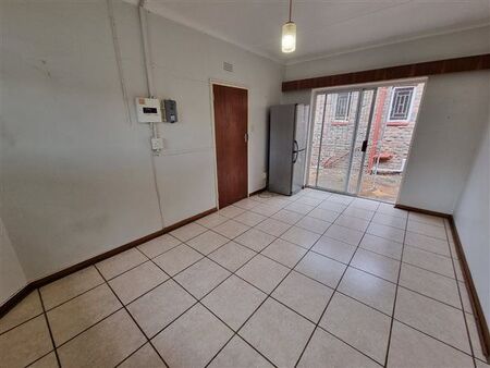1 Bedroom Apartment in Panorama
