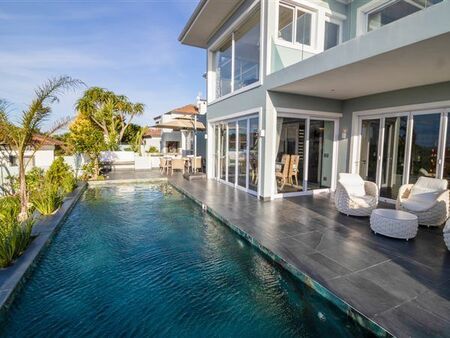4 Bedroom House in St Francis Bay