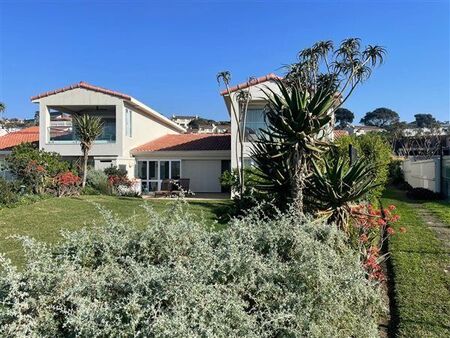 4 Bedroom Apartment in Umhlanga Rocks