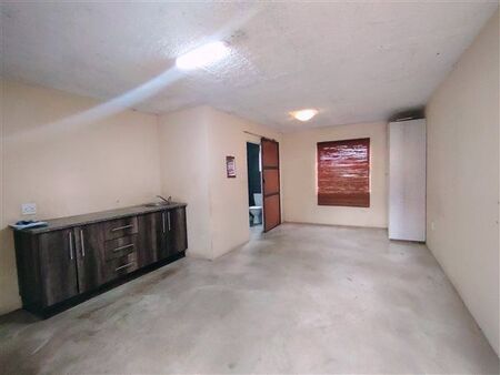 Studio apartment in Clermont