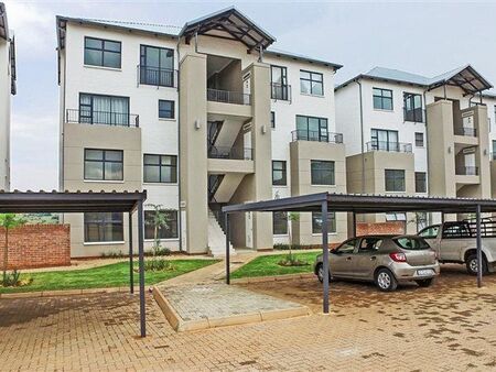 3 Bedroom Apartment in Wilgeheuwel