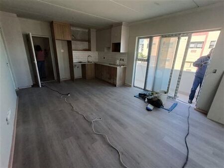 2 Bedroom Apartment in Table View