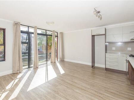 1 Bedroom Apartment in Century City