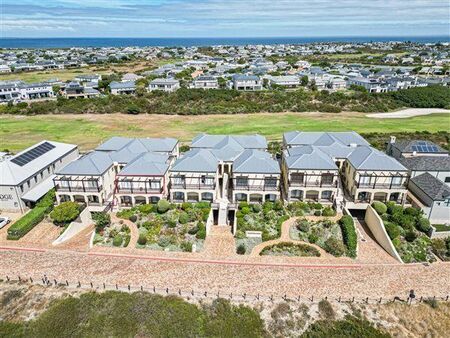2 Bedroom Apartment in Atlantic Beach Golf Estate