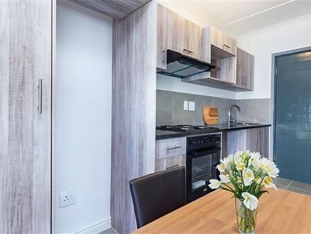 2 Bedroom Apartment in Glenhaven